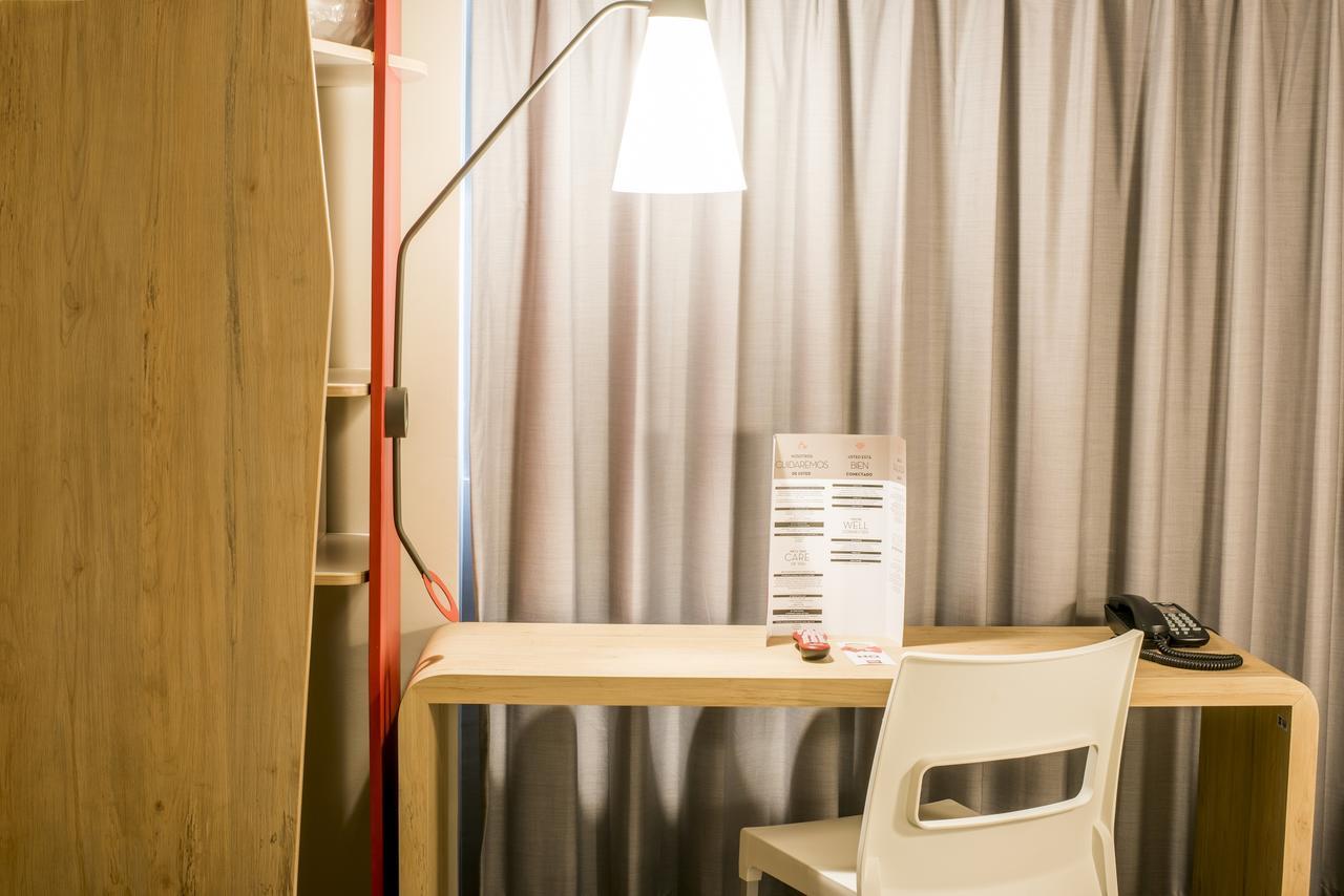Hotel Ibis Cali Granada エクステリア 写真